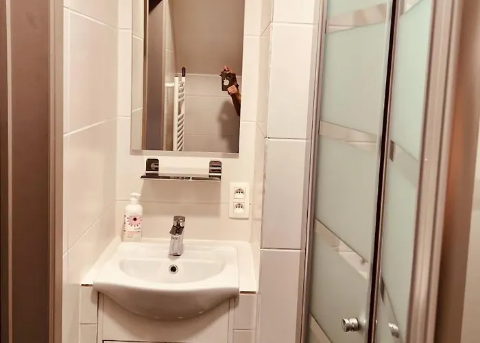 O-mer アパート *